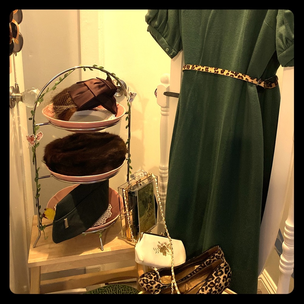 True vintage wiggle dress in great condition!